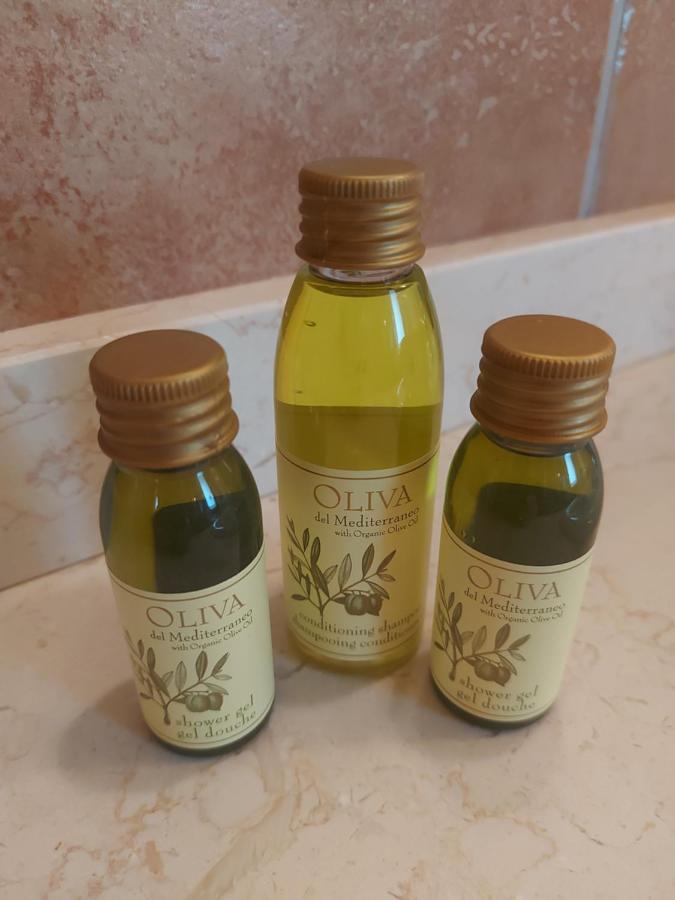 Agriturismo Olistella 팔라쫄로델로스텔라 외부 사진